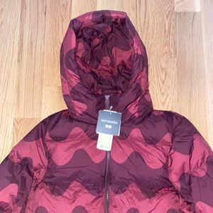 UNIQLO/MARIMEKKO WOMENS ULTRA LIGHT DOWN COCOON PARKA